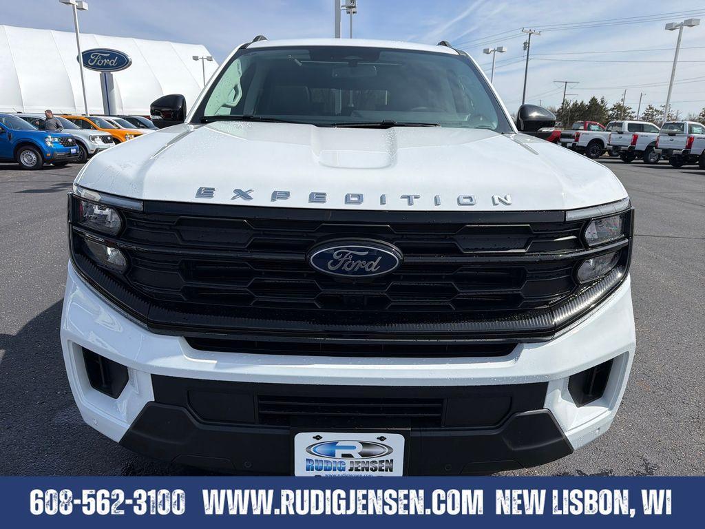 new 2026 Ford Expedition Max car, priced at $73,266