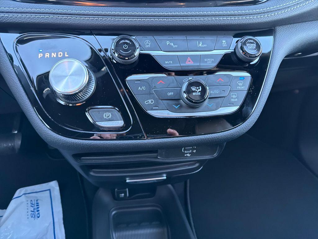 new 2026 Chrysler Pacifica car, priced at $48,514