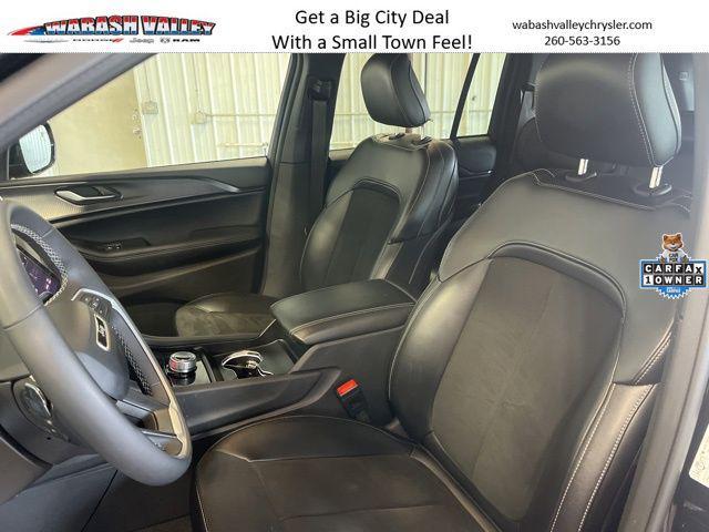 used 2024 Jeep Grand Cherokee car, priced at $31,857