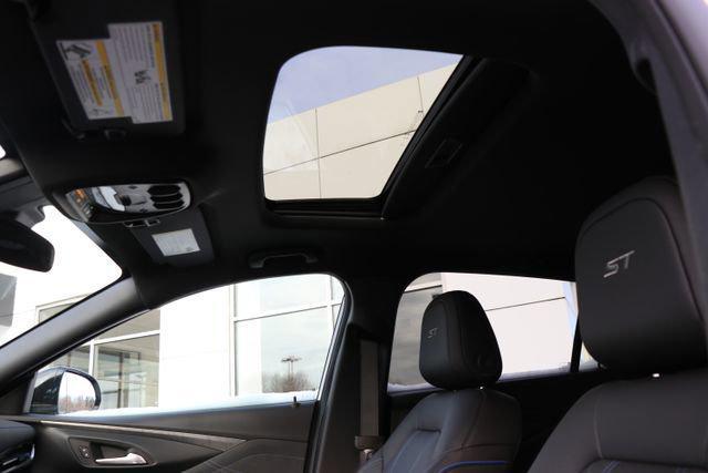 new 2026 Buick Envista car, priced at $30,170