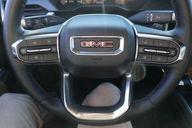 used 2025 GMC Acadia car, priced at $35,990