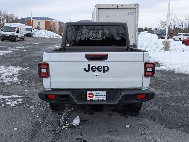 new 2025 Jeep Gladiator car, priced at $49,855