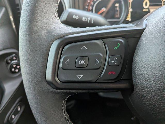 new 2025 Jeep Gladiator car, priced at $49,827