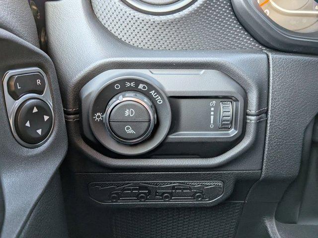 new 2026 Jeep Gladiator car, priced at $60,541