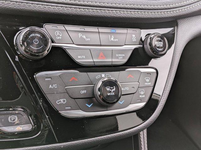 new 2026 Chrysler Pacifica car