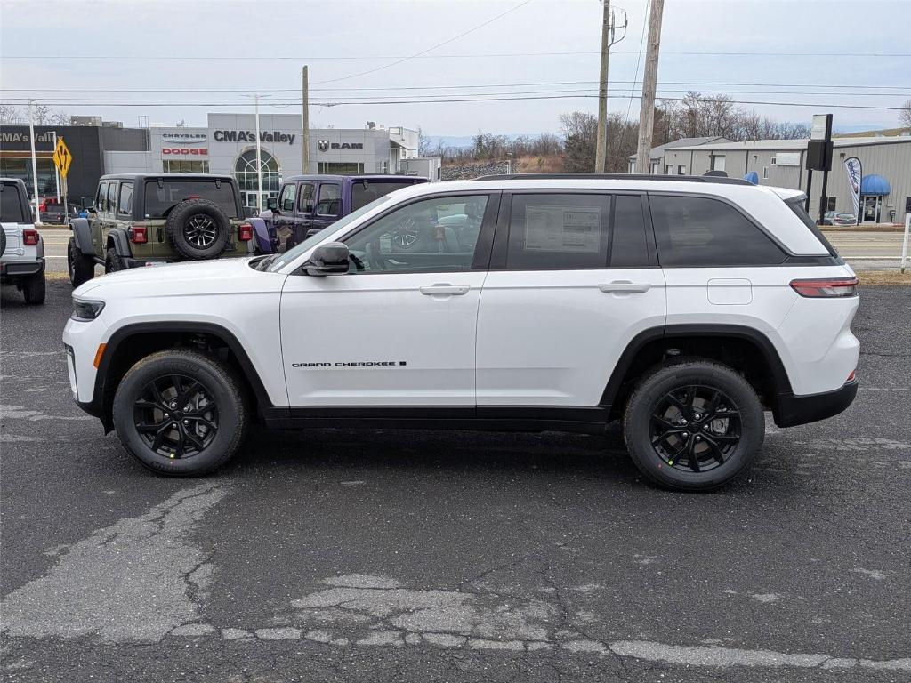 new 2026 Jeep Grand Cherokee car, priced at $46,668