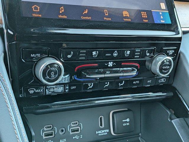 new 2025 Jeep Grand Cherokee L car, priced at $67,004