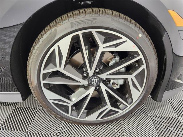 new 2025 Hyundai IONIQ 6 car, priced at $45,643