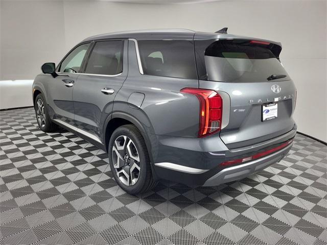 used 2025 Hyundai Palisade car, priced at $42,799