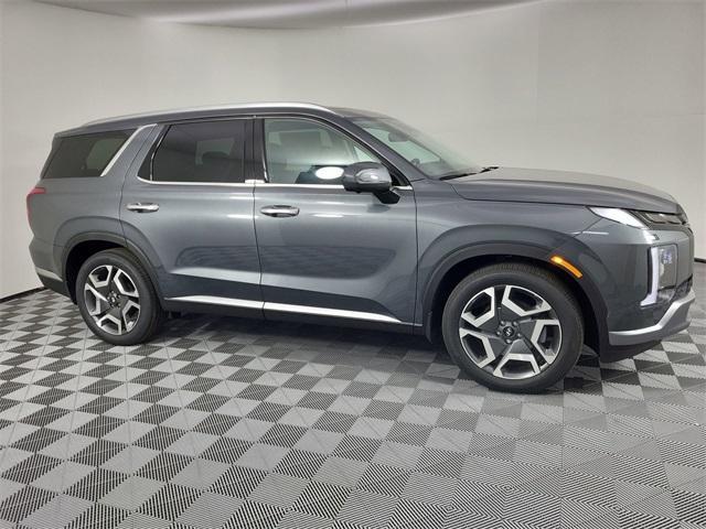 used 2025 Hyundai Palisade car, priced at $42,799