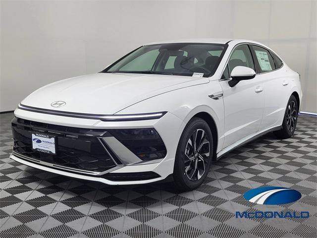 new 2025 Hyundai Sonata car, priced at $29,458