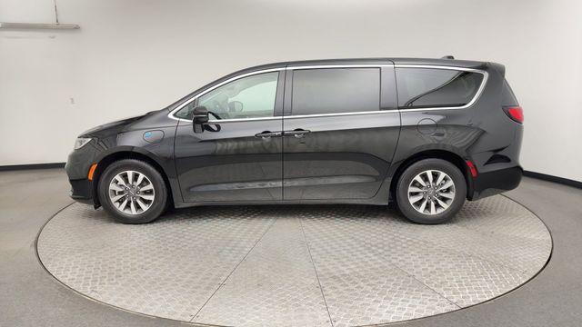 used 2024 Chrysler Pacifica Hybrid car, priced at $27,297