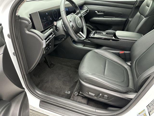 used 2025 Hyundai TUCSON Hybrid car, priced at $34,321