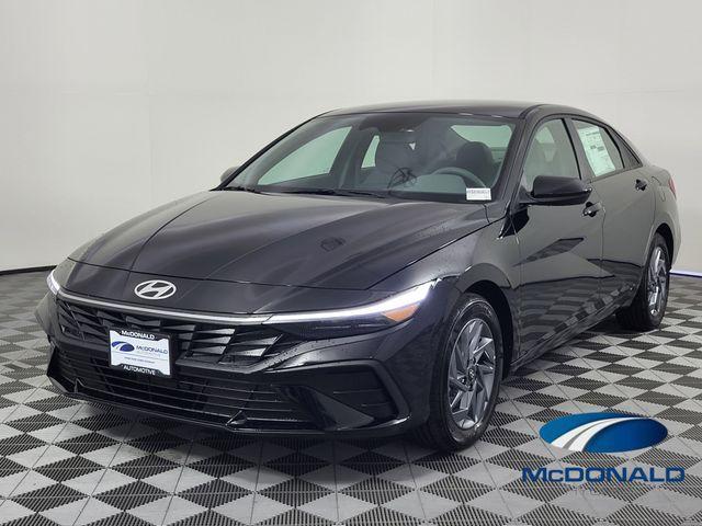 new 2026 Hyundai ELANTRA HEV car, priced at $25,476