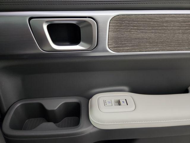 new 2026 Hyundai SANTA FE HEV car, priced at $48,679