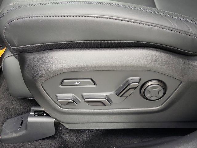 new 2026 Hyundai SANTA FE HEV car, priced at $48,101