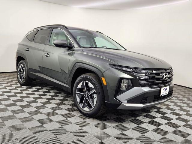 new 2026 Hyundai TUCSON Hybrid car, priced at $32,687