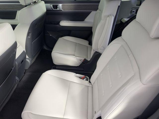 new 2026 Hyundai SANTA FE HEV car, priced at $48,006