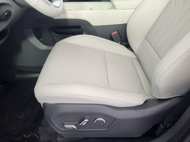 new 2026 Hyundai SANTA FE HEV car, priced at $38,104
