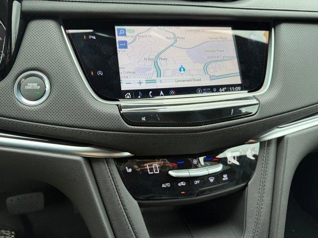 new 2025 Cadillac XT5 car, priced at $54,090