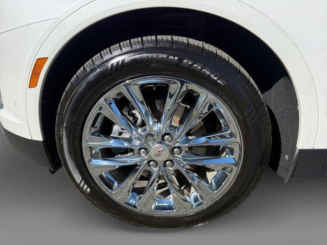 used 2022 Cadillac XT5 car, priced at $21,450