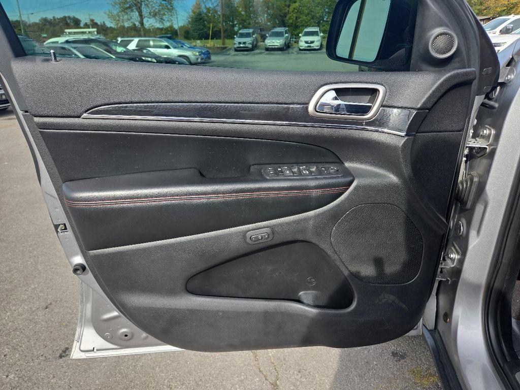 used 2017 Jeep Grand Cherokee car, priced at $15,995