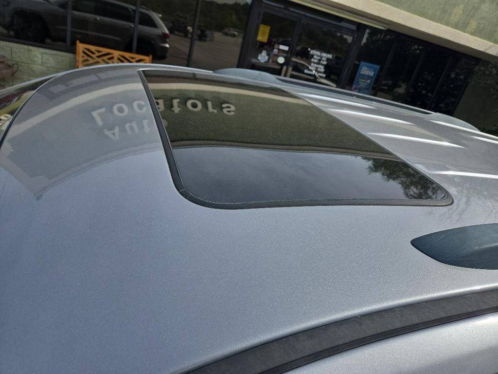 used 2017 Jeep Grand Cherokee car, priced at $15,995