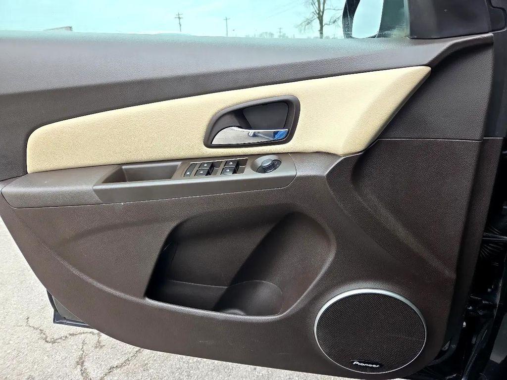 used 2014 Chevrolet Cruze car, priced at $7,995