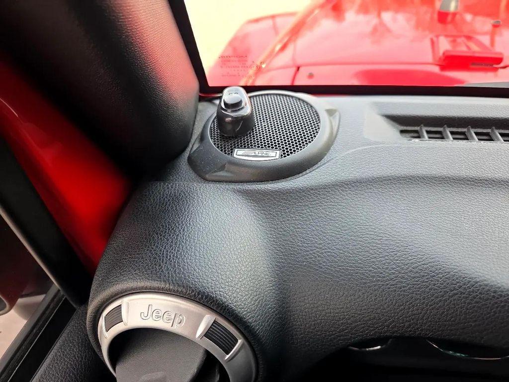 used 2015 Jeep Wrangler Unlimited car, priced at $12,995