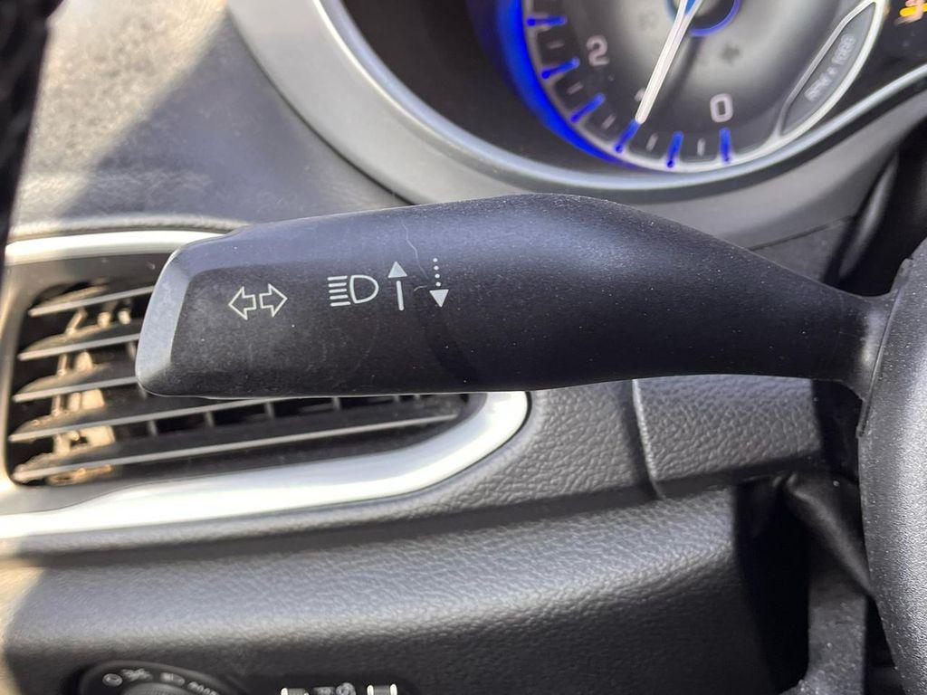 used 2018 Chrysler Pacifica car, priced at $10,995