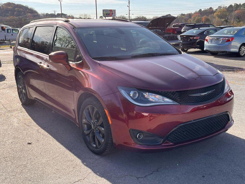 used 2018 Chrysler Pacifica car, priced at $10,995