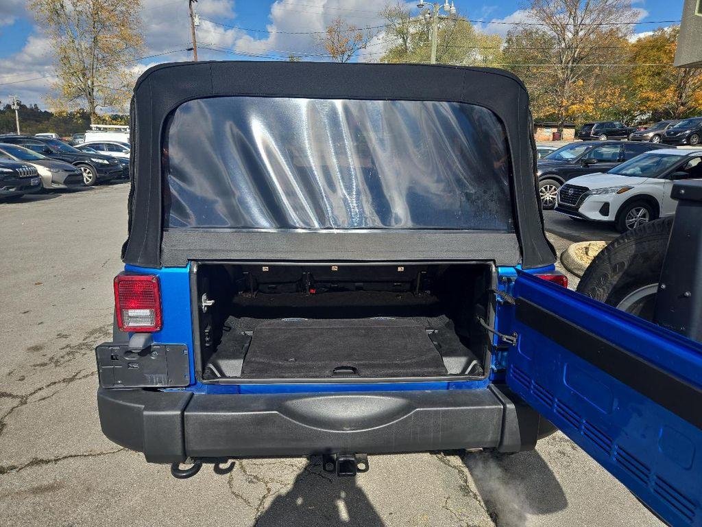 used 2015 Jeep Wrangler Unlimited car, priced at $13,995