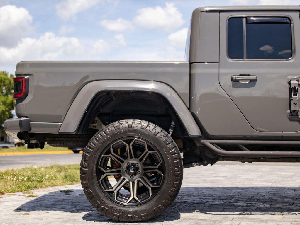 used 2022 Jeep Gladiator car, priced at $31,192