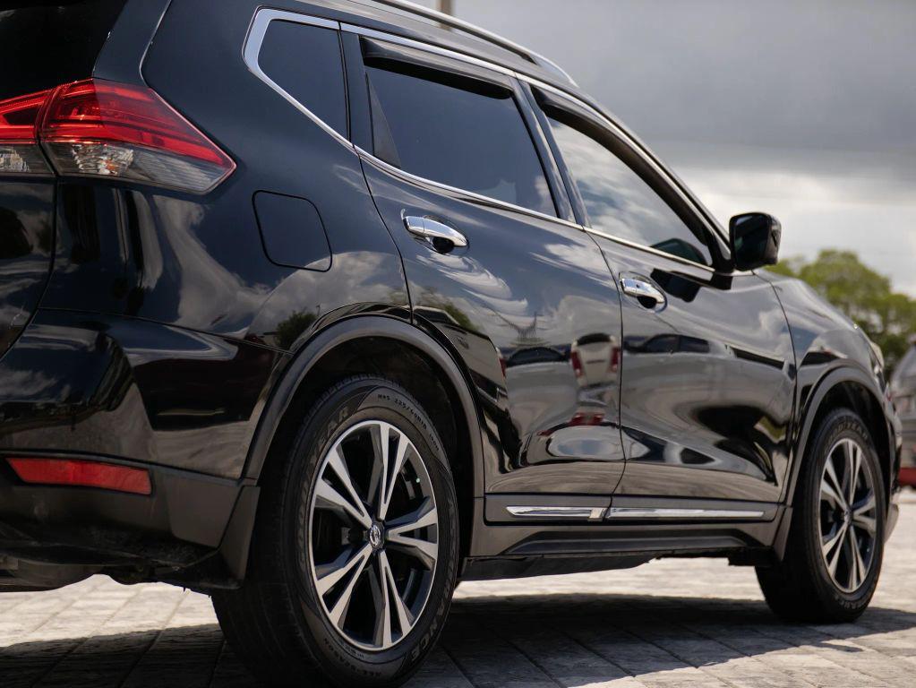 used 2017 Nissan Rogue car, priced at $10,192