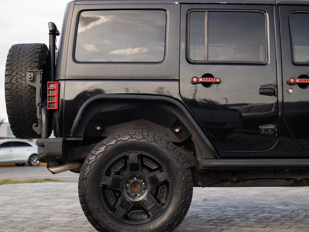 used 2015 Jeep Wrangler Unlimited car, priced at $19,192