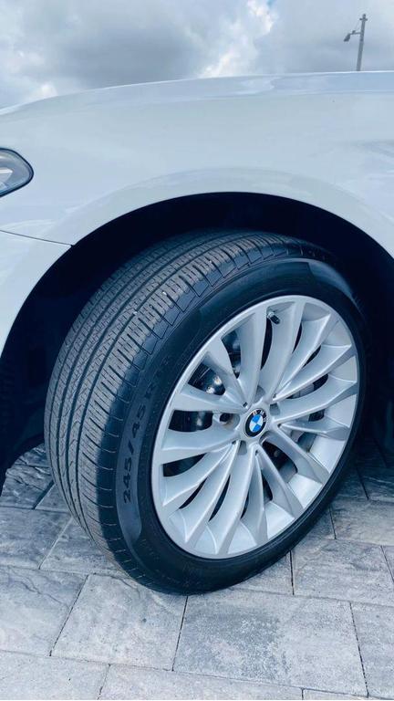 used 2021 BMW 530 car, priced at $22,392