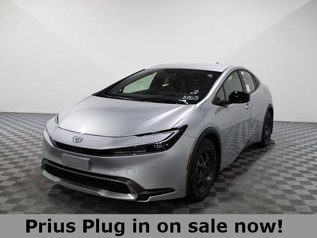 new 2026 Toyota Prius Plug-In Hybrid car, priced at $35,132