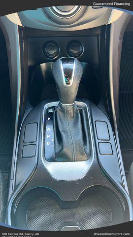 2017 Frost White Pearl Hyundai Santa Fe Sport