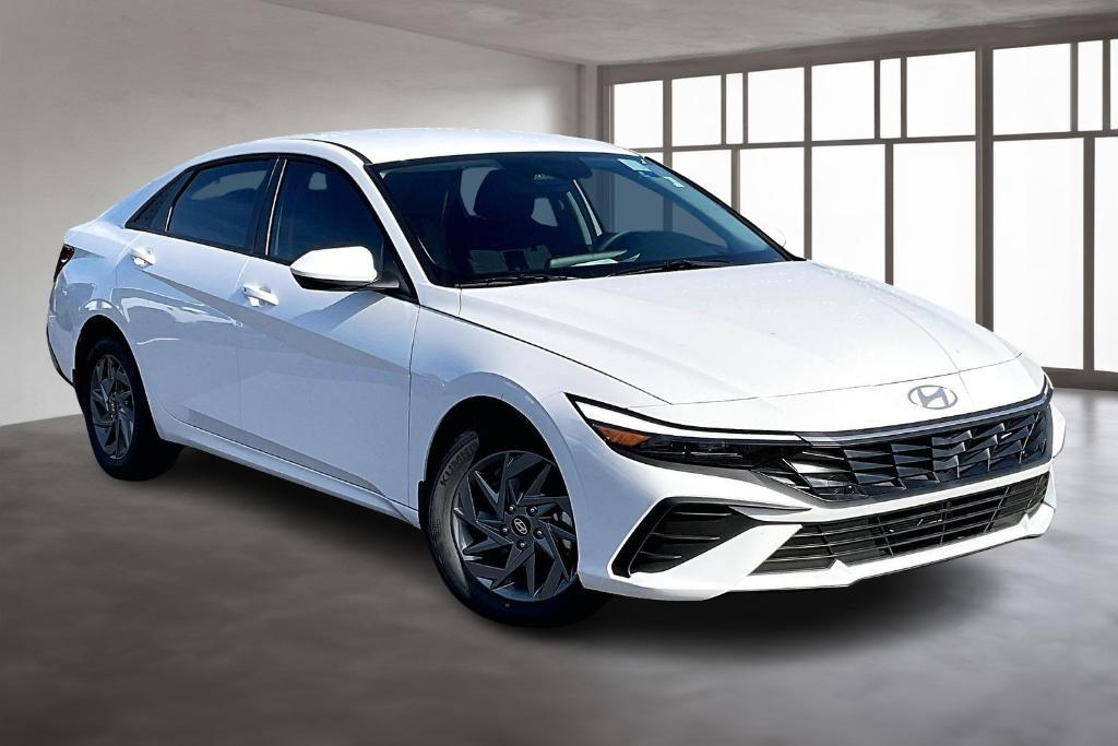 new 2026 Hyundai ELANTRA HEV car, priced at $27,043