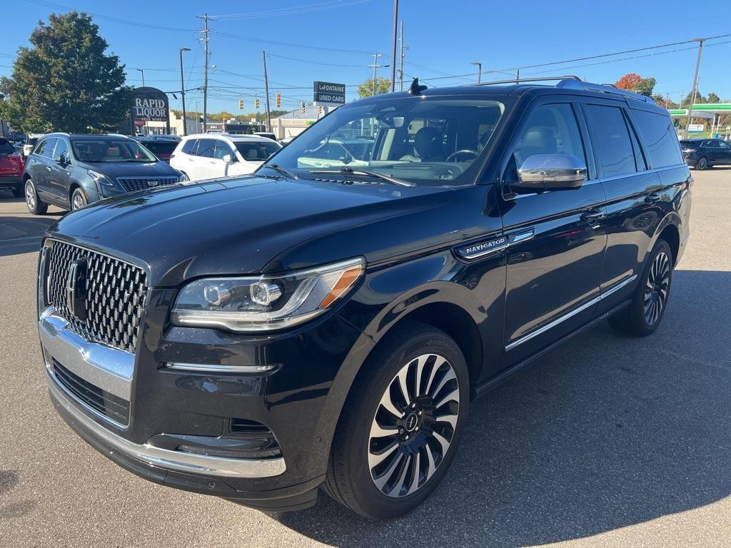 used 2022 Lincoln Navigator car, priced at $45,475