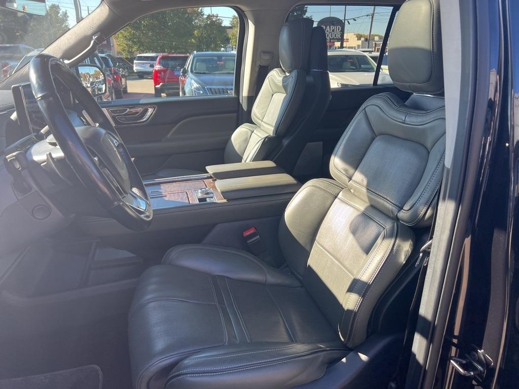 used 2022 Lincoln Navigator car, priced at $45,475