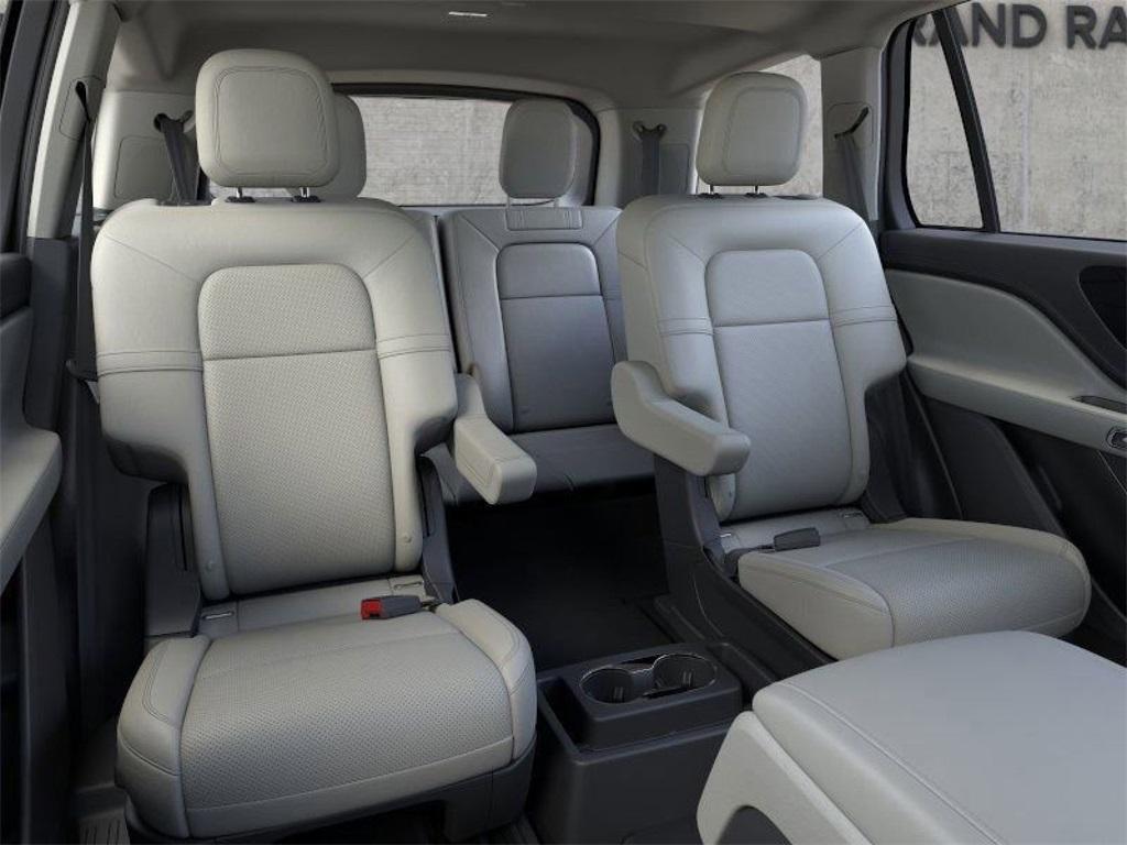 new 2026 Lincoln Aviator car, priced at $61,400