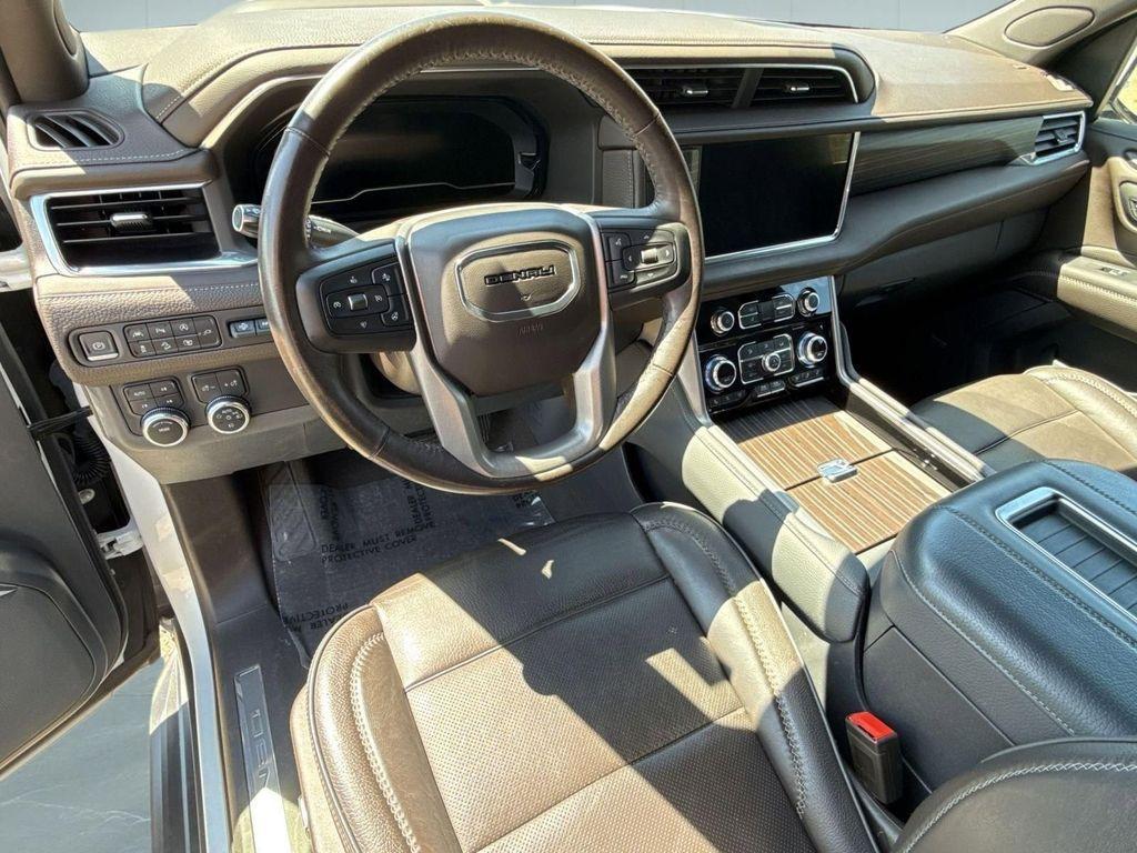 used 2022 GMC Yukon car, priced at $48,279
