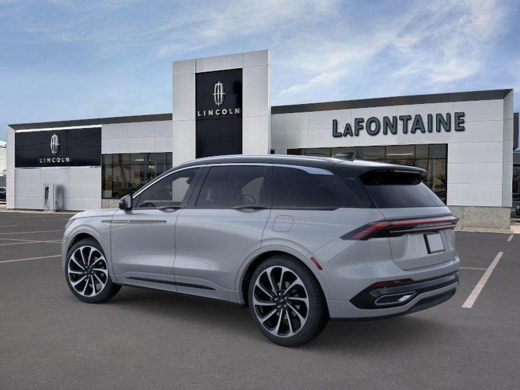 new 2026 Lincoln Nautilus car, priced at $68,021