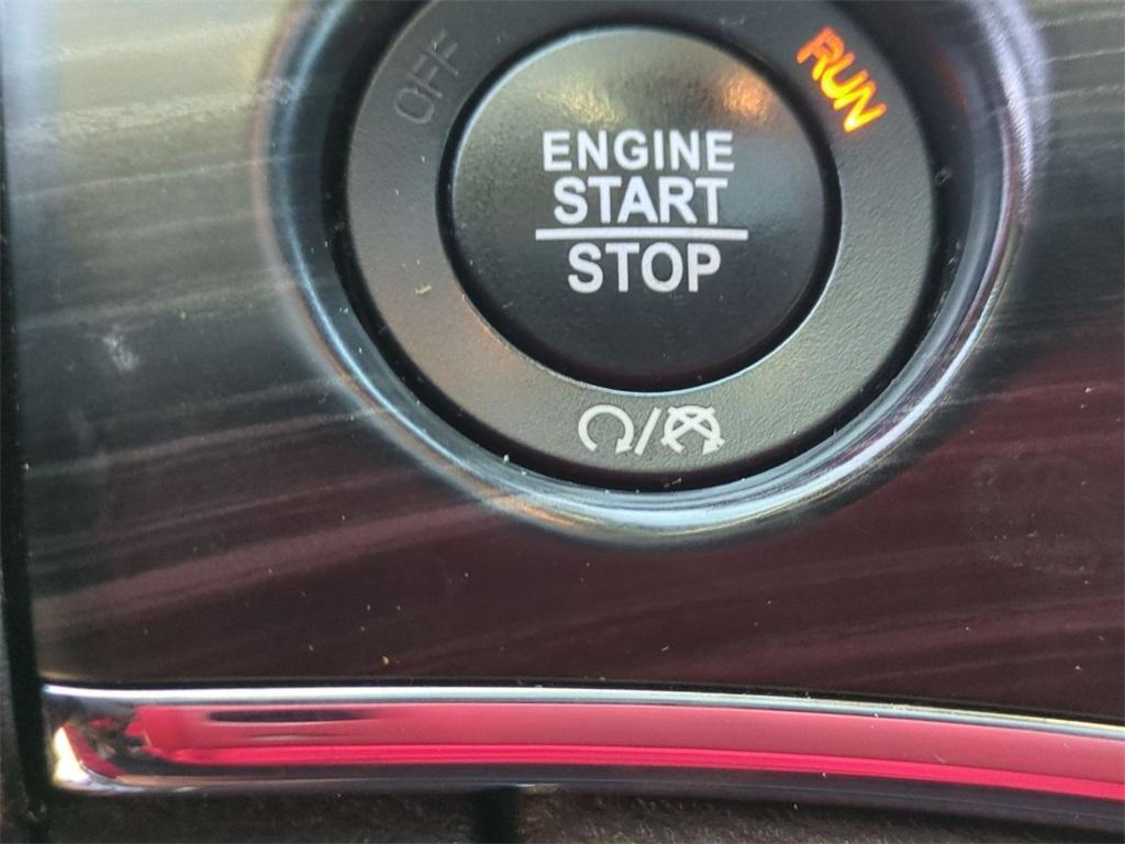 used 2019 Jeep Grand Cherokee car, priced at $16,750