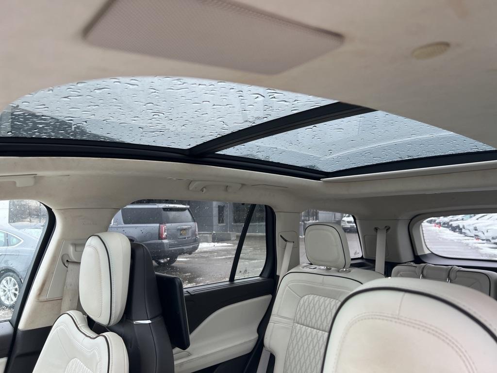 used 2020 Lincoln Aviator car, priced at $39,750