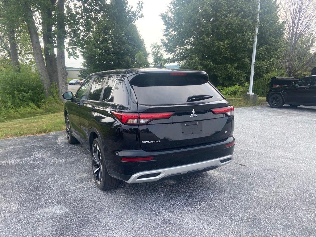 used 2024 Mitsubishi Outlander car, priced at $25,421