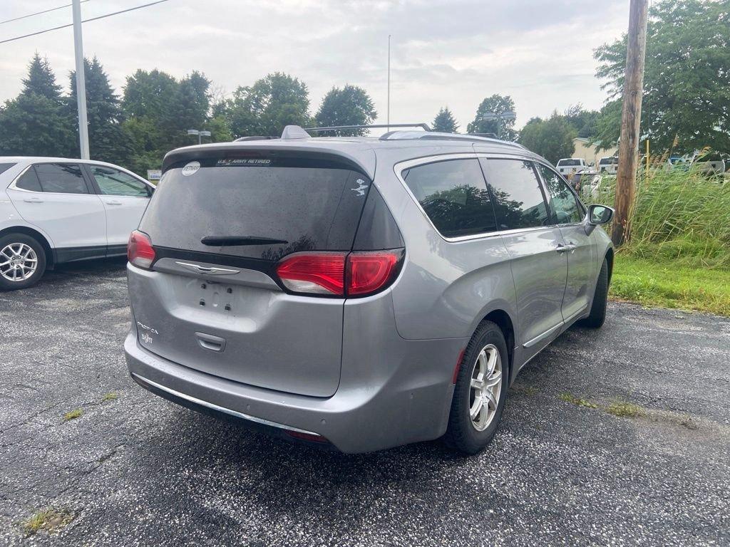 used 2017 Chrysler Pacifica car, priced at $15,548