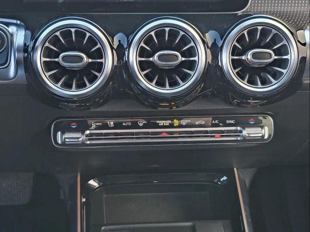 used 2021 Mercedes-Benz GLB 250 car, priced at $22,995