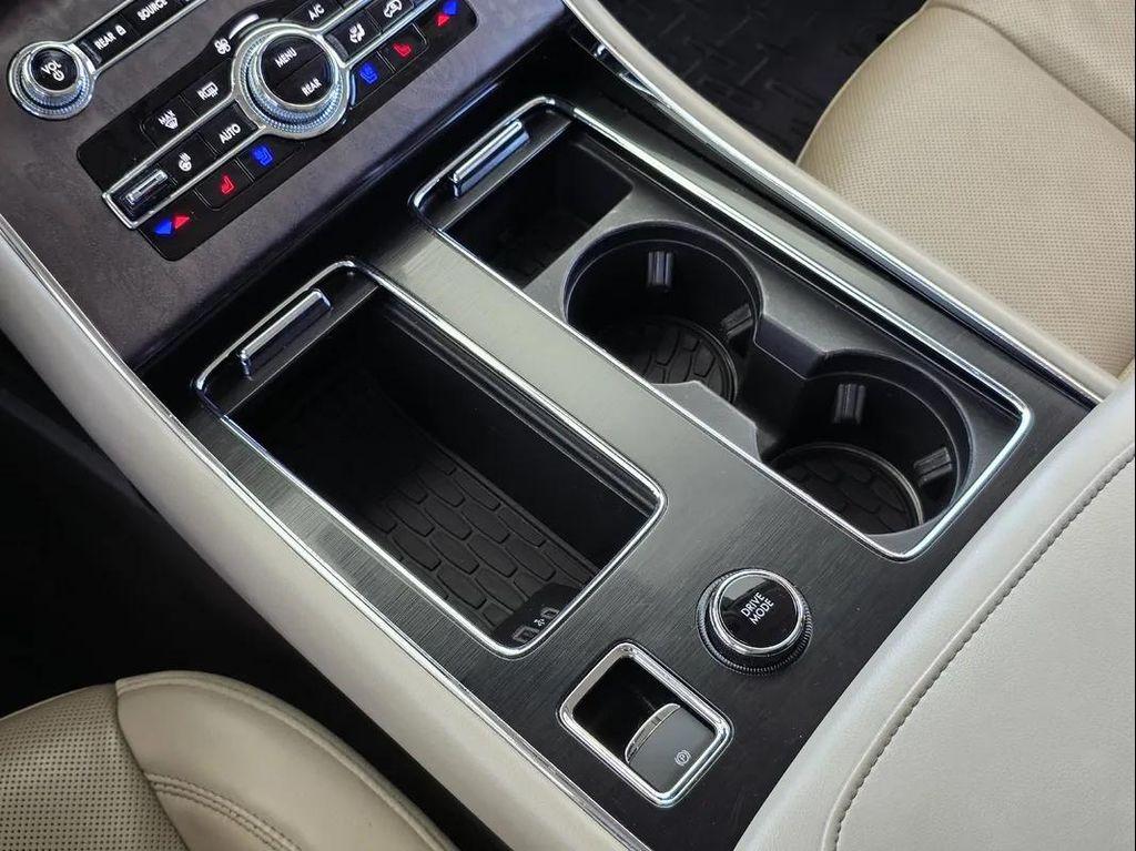used 2021 Lincoln Aviator car, priced at $26,987